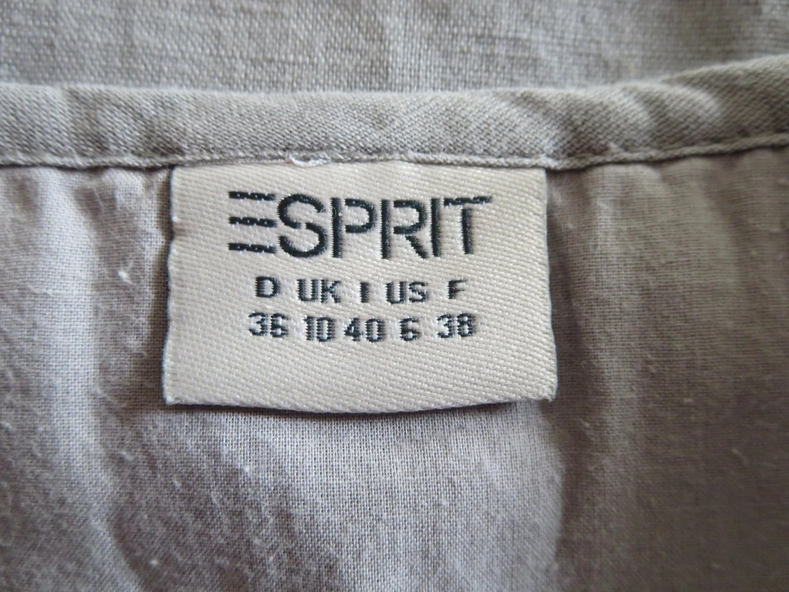 Jolie robe d'été Esprit - Gris - Taille 38 - Excellent état – photo 3